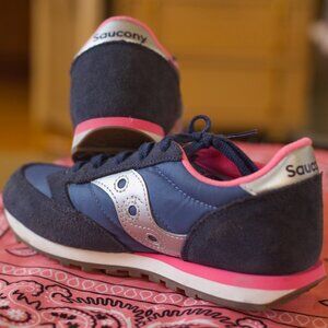 Blue, Silver, and Pink Saucony Jazz Kids Size 3 LIKE NEW